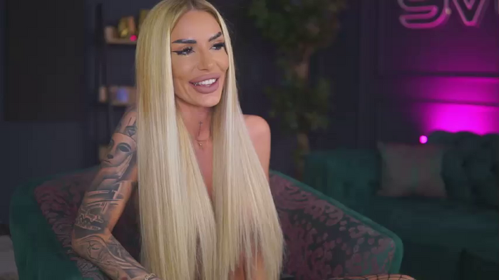 RaquelleVon