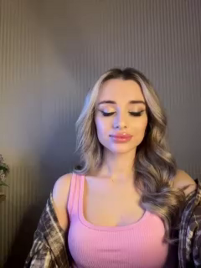 GoldenEmily