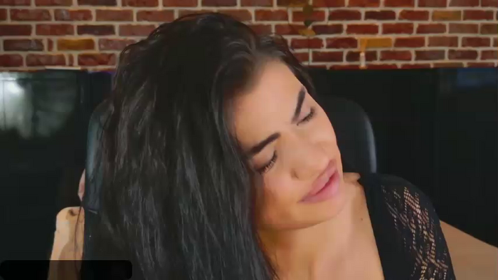 Tina-Turnerr