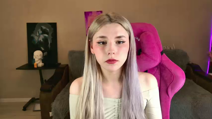 Yoursissydoll