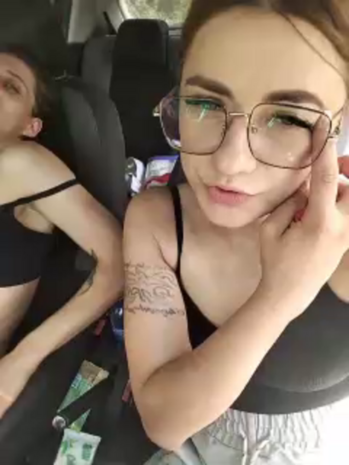 2Laski2