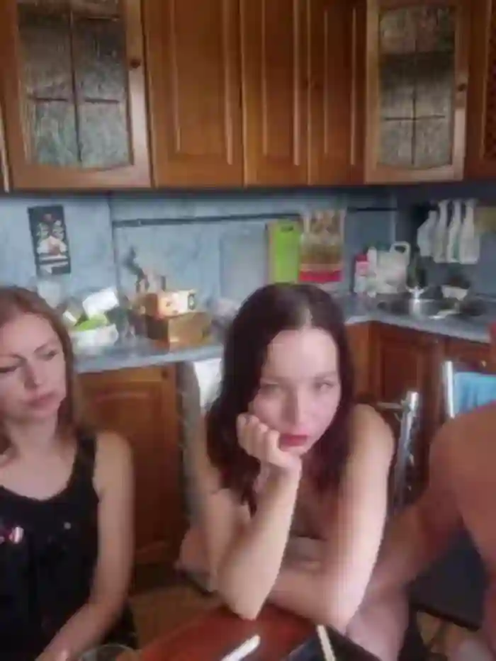 2025/08/07/bongacams-chelsi16-16-17-51