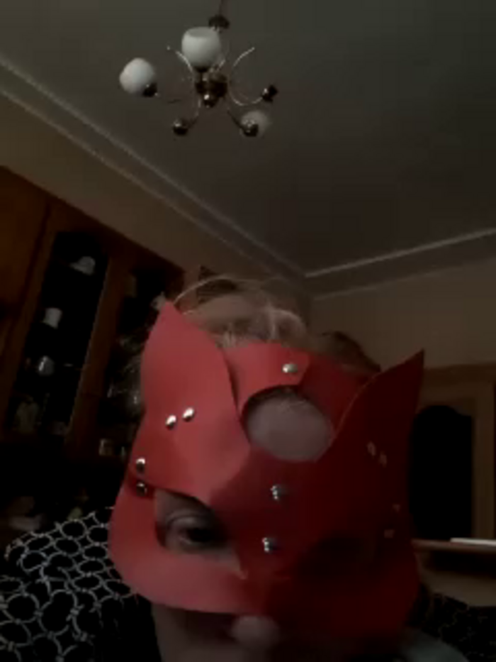 -nelya-