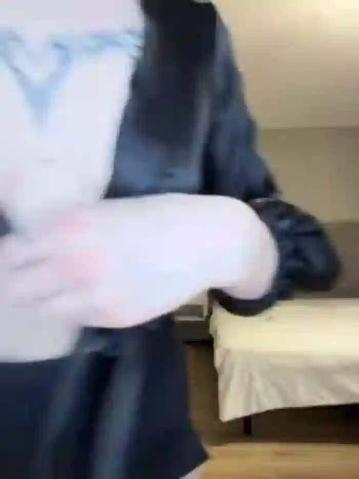 2025/10/28/bongacams-babydarii-17-20-14