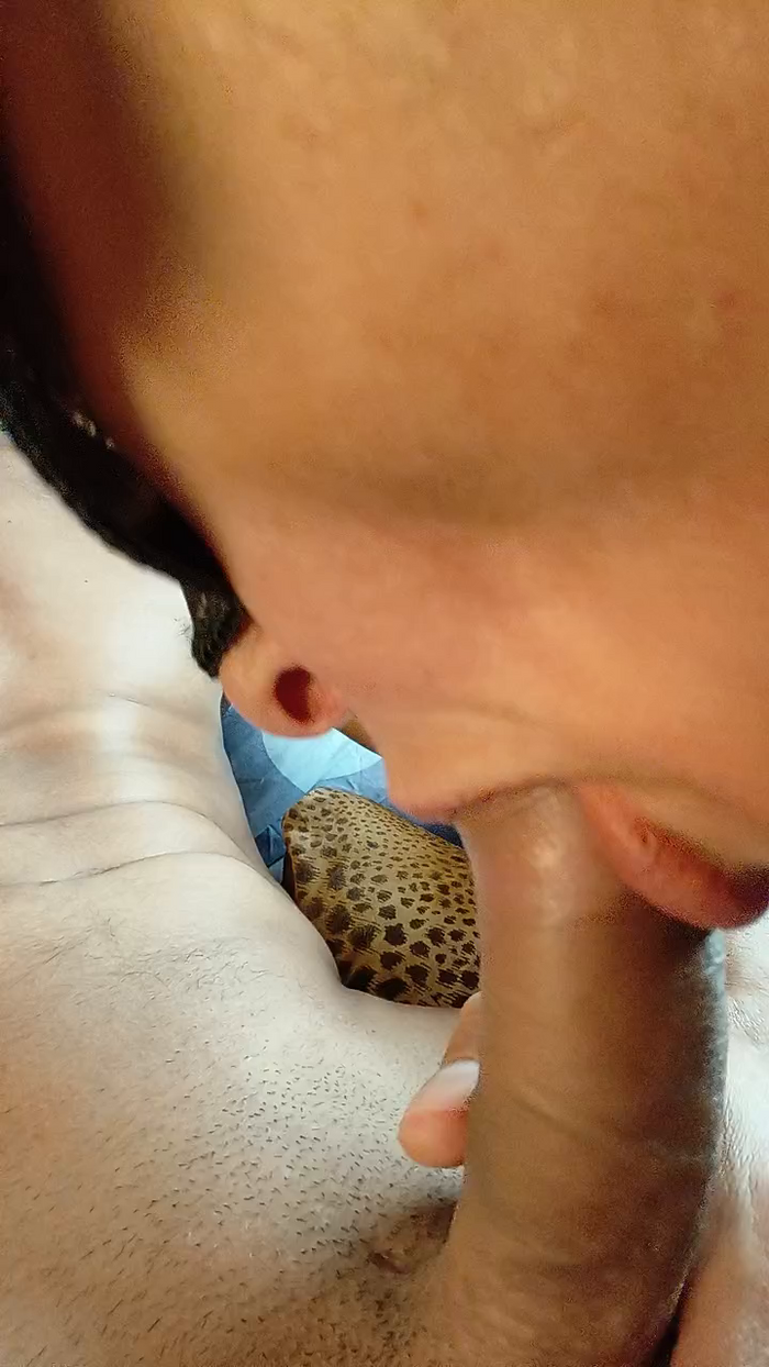 Hotledy69