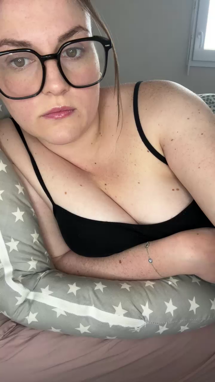 whitequeen_xxx