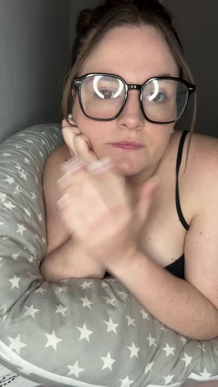 whitequeen_xxx