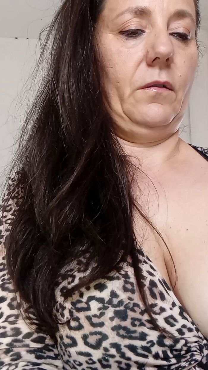 HAIRYPUSSYLIPS