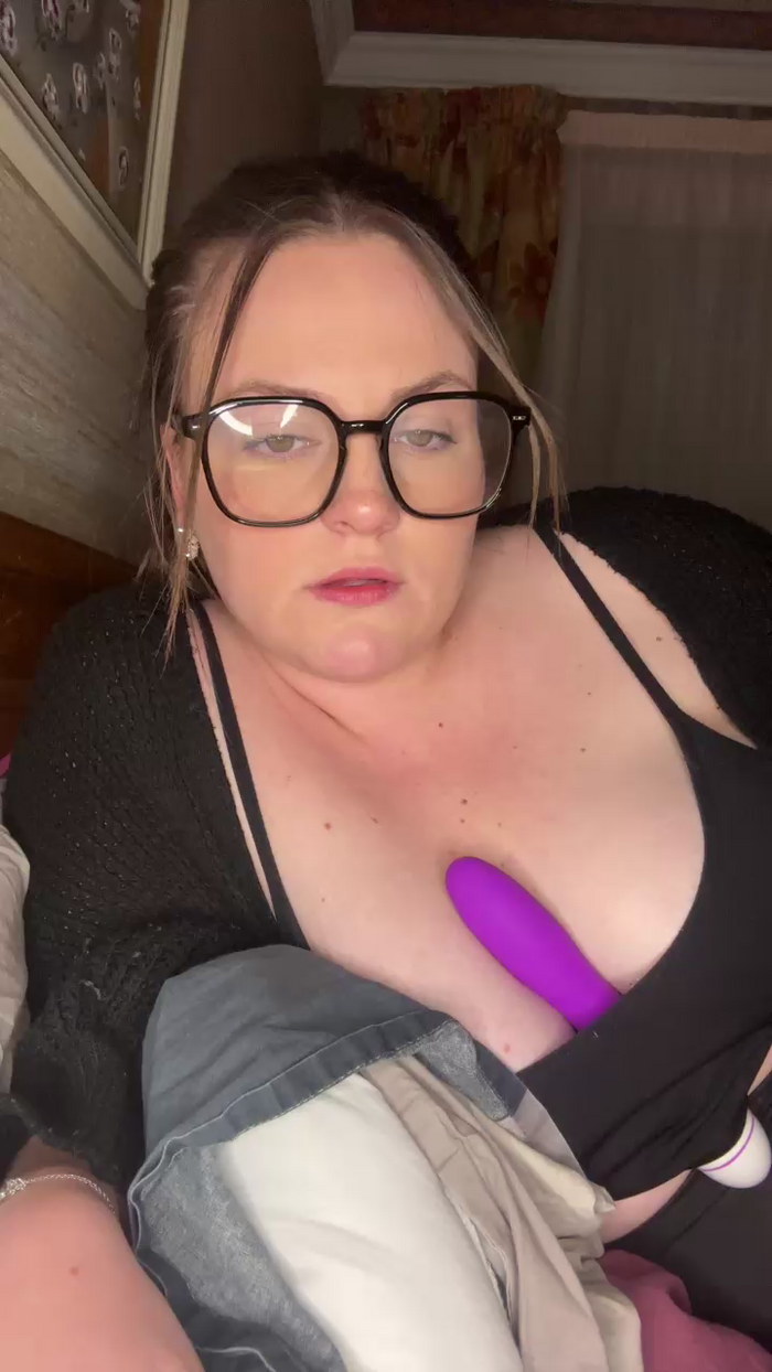whitequeen_xxx
