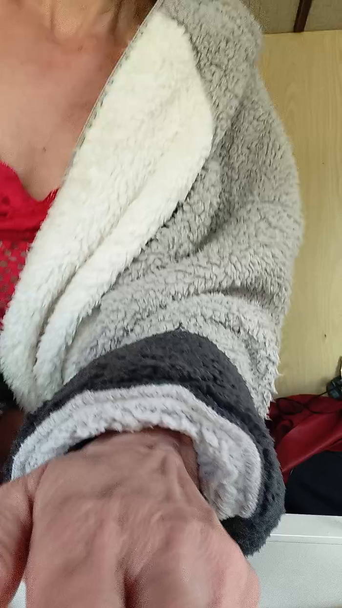Hotledy69