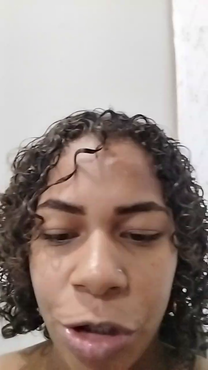 Morenacavala027