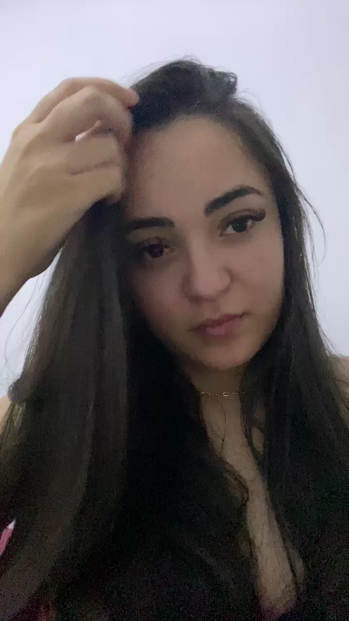 karolyne8
