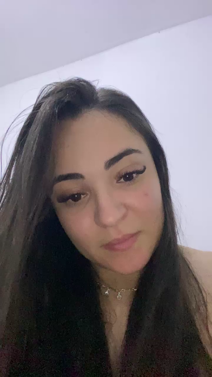 karolyne8