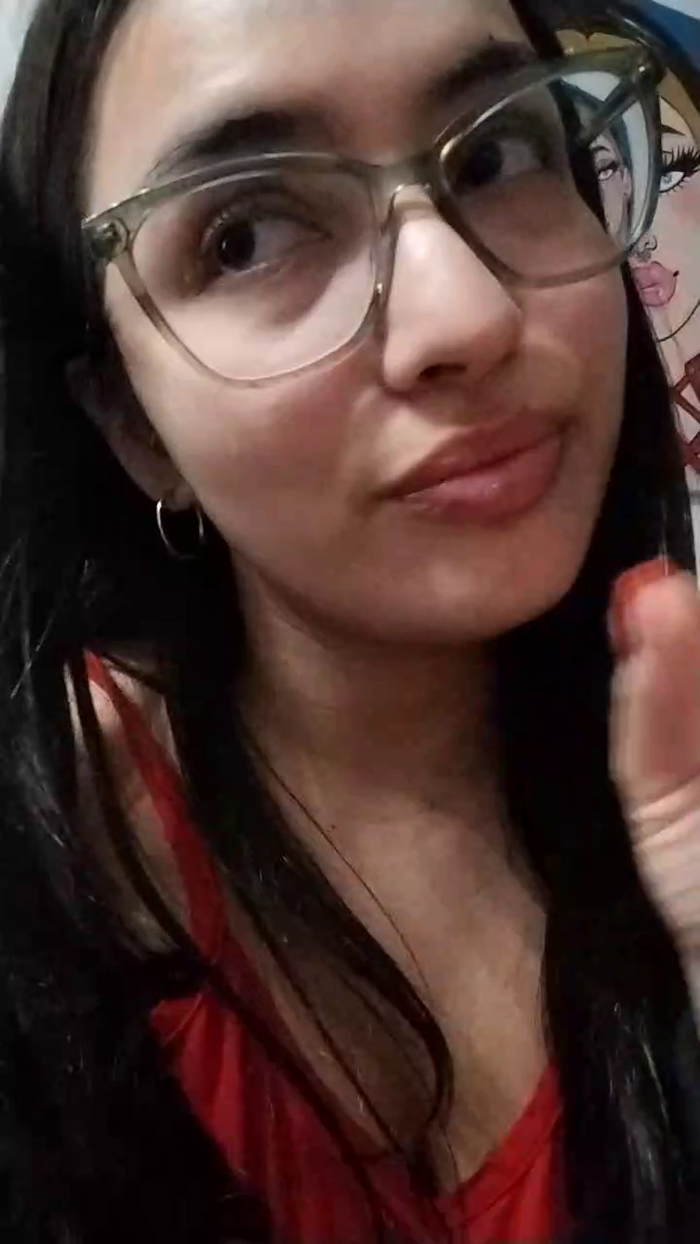 Latinaakita4