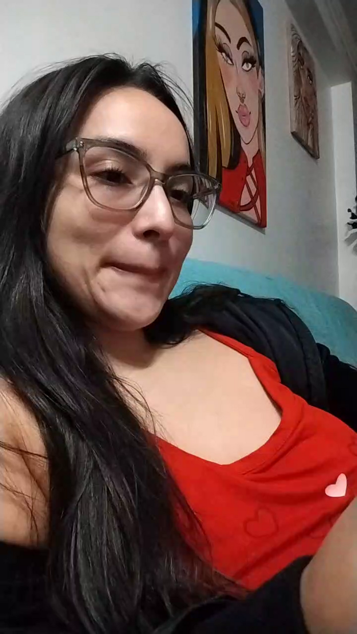 Latinaakita4