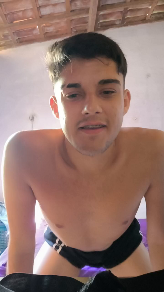 Van_aquino