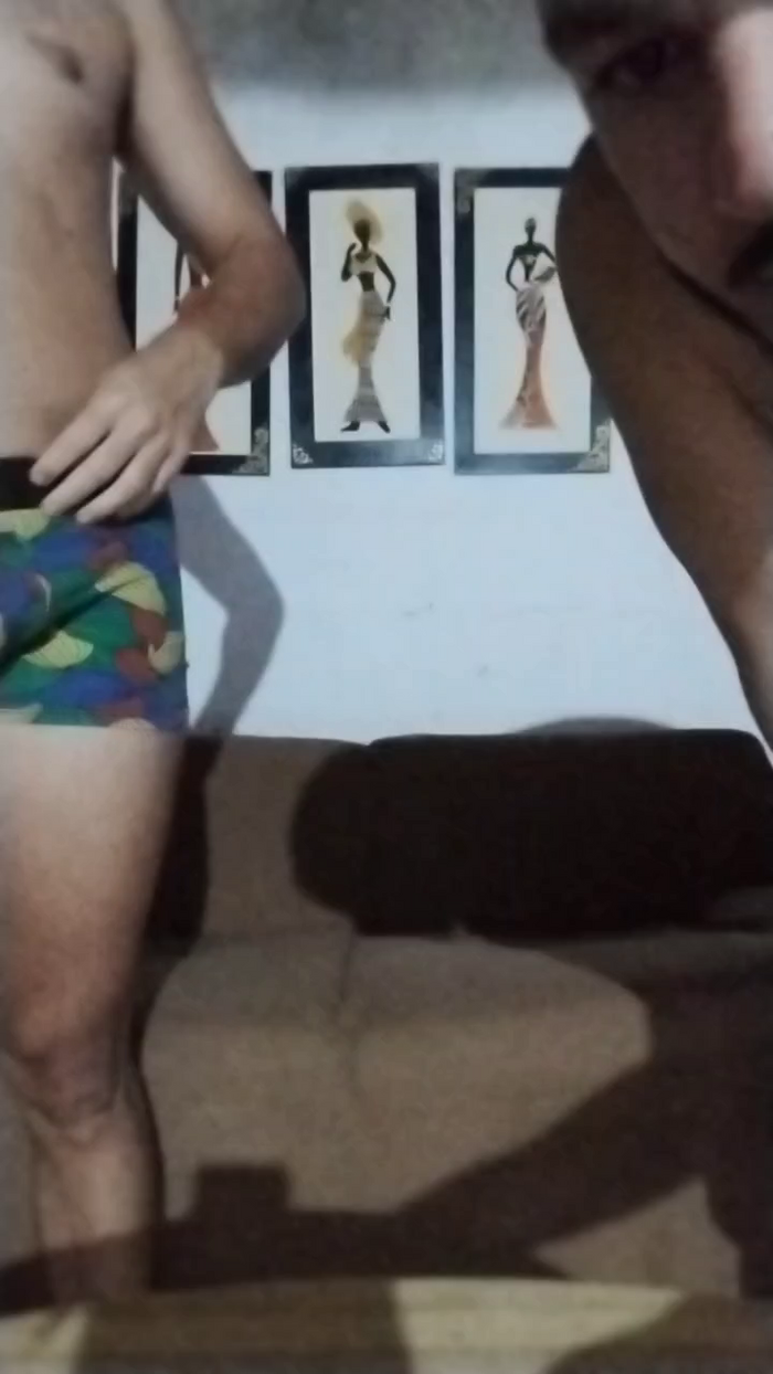 leoestebanhot