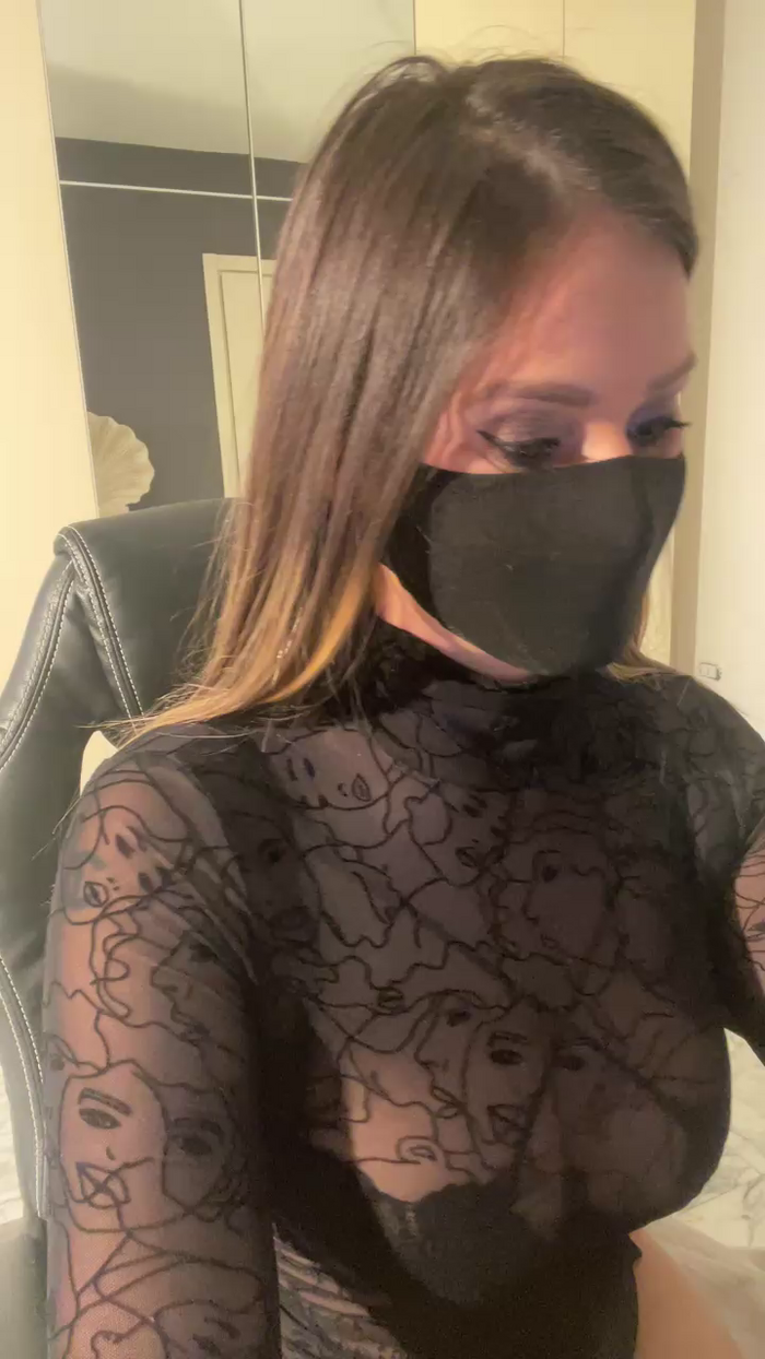 Ellen_2022___