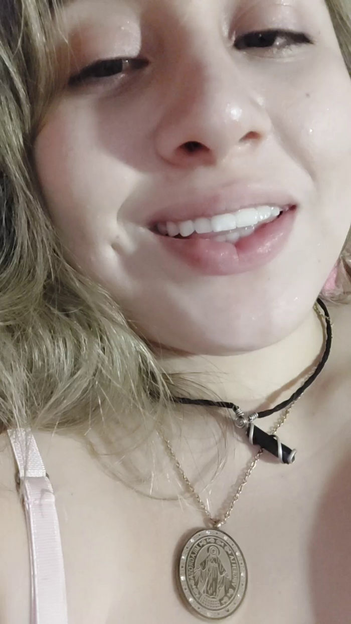 ilonka_Ui