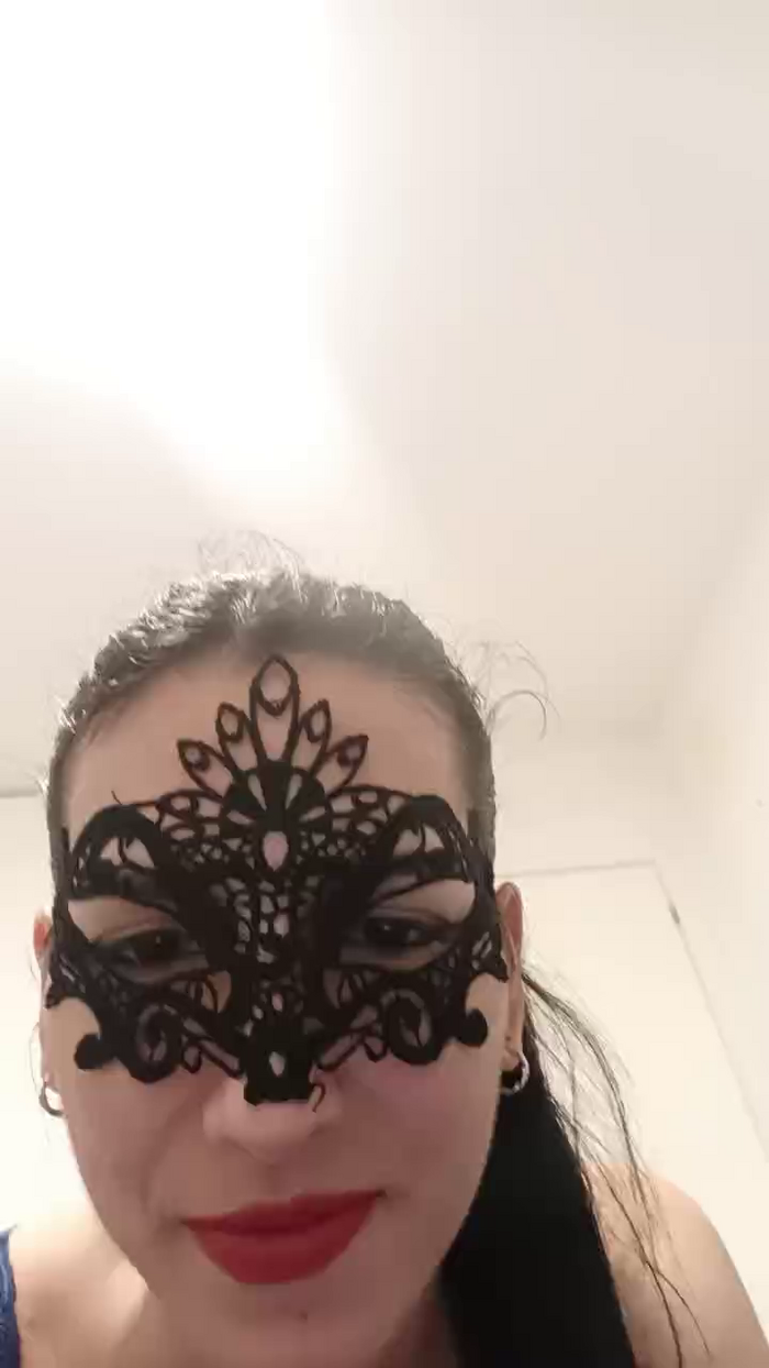 Warmlady_25