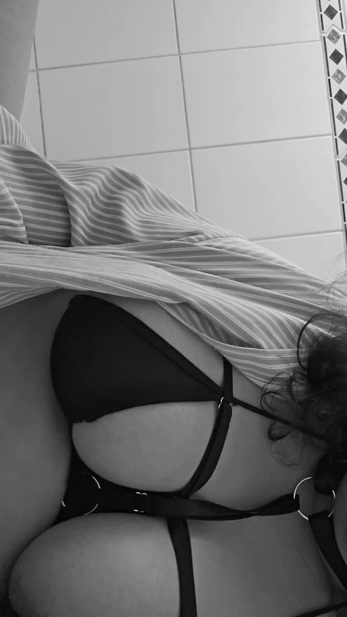 Yourtoygrl