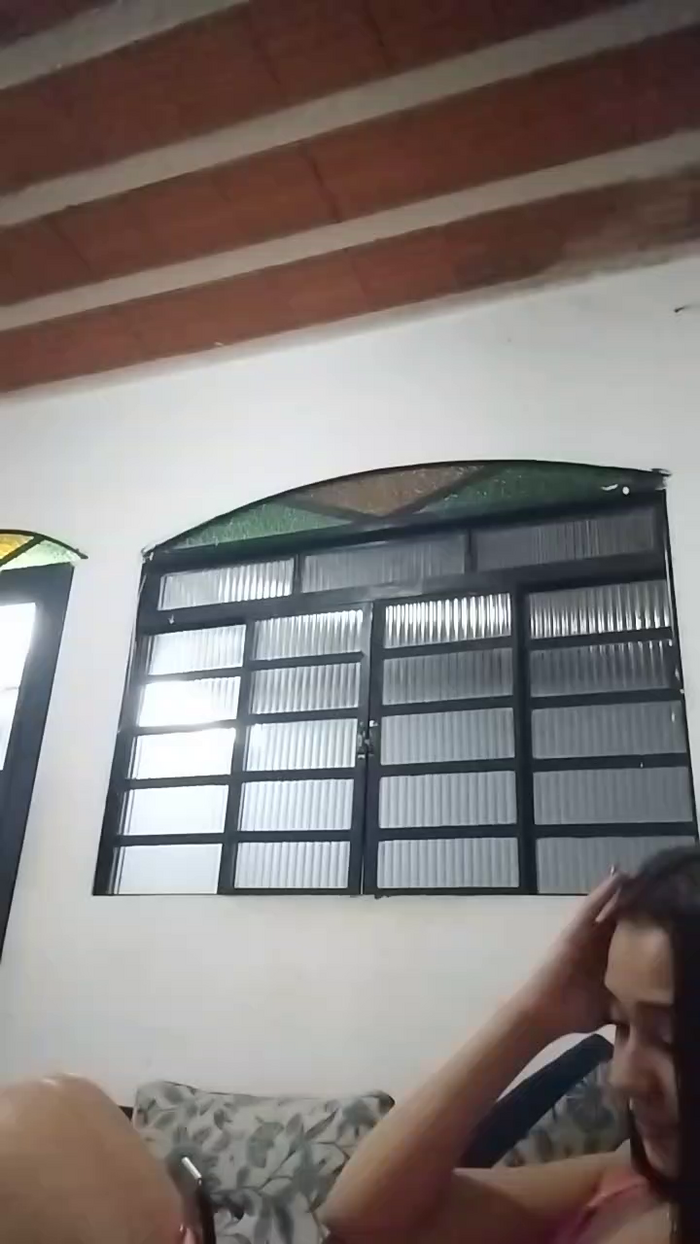 Bruninha04