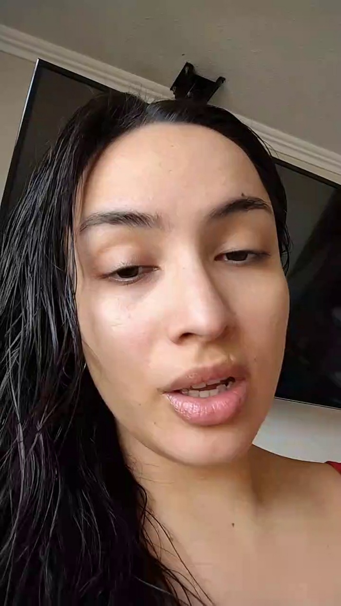 Latinaakita4