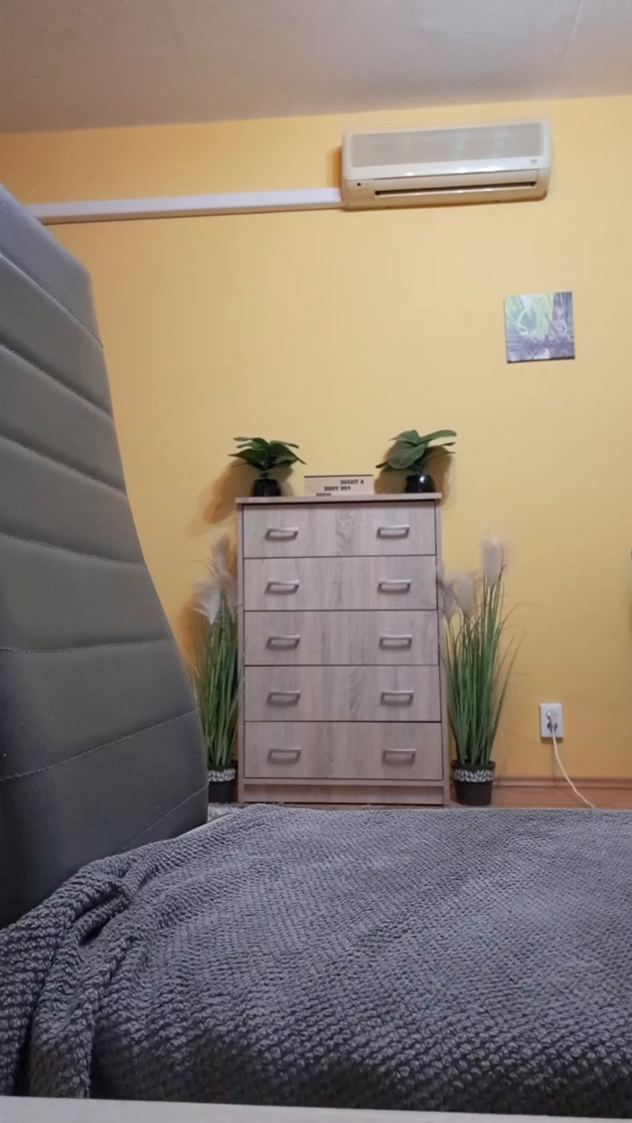 Ywett_Doll