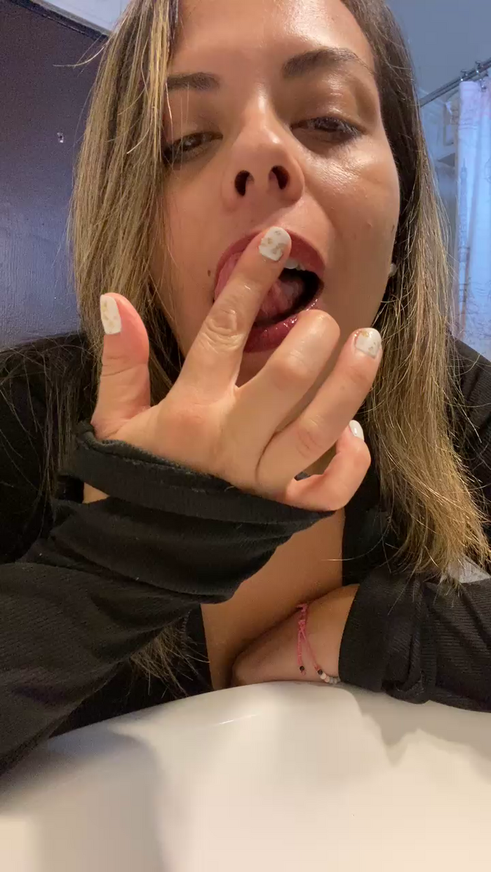 Almendra_Ale999