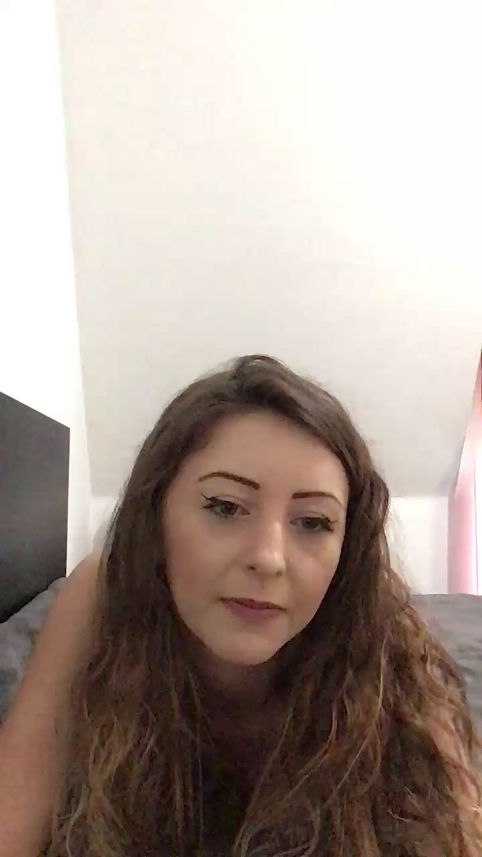 Emmaqueen75