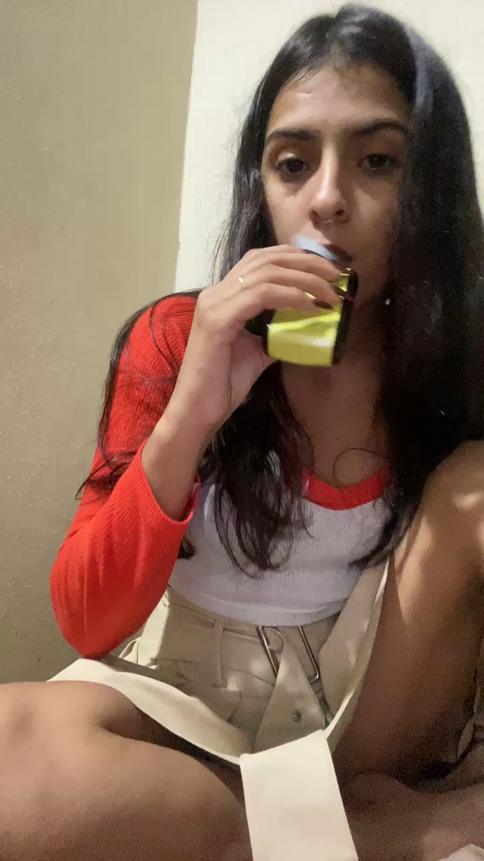 Priscilaaaaa8