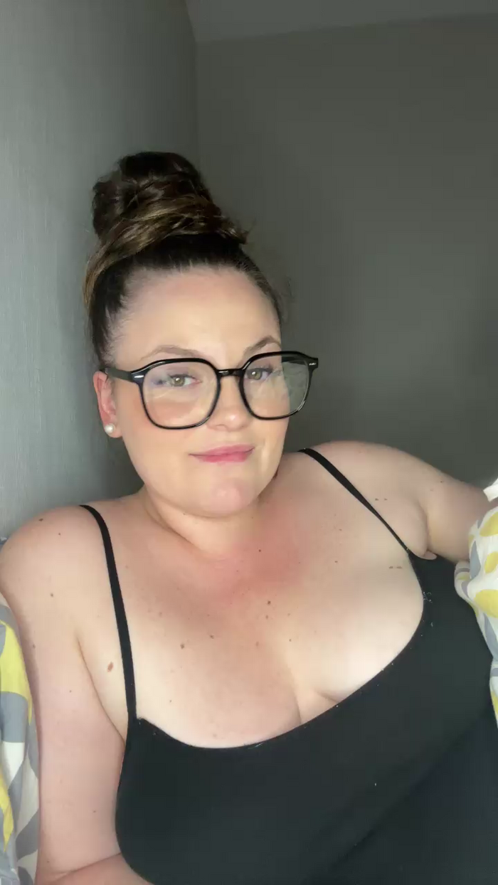 whitequeen_xxx