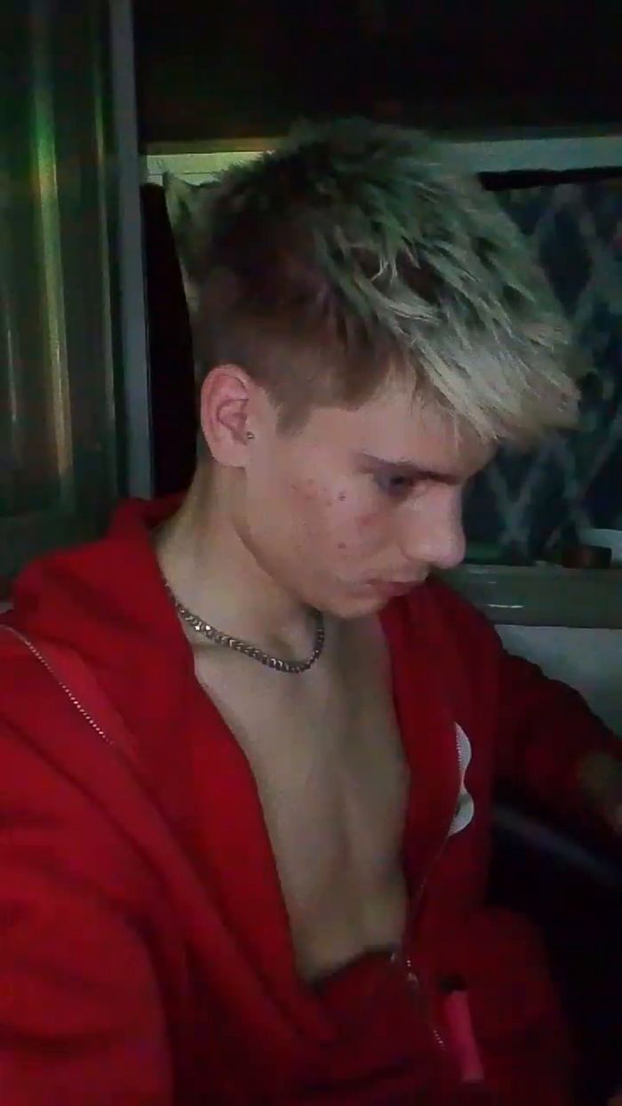 BoyBlondSweet