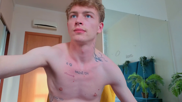 THEO__GREEN