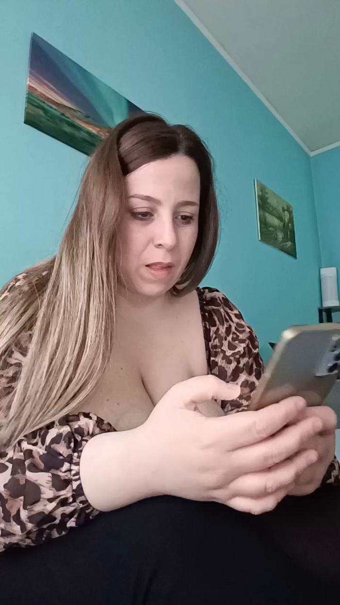 emma96_hot