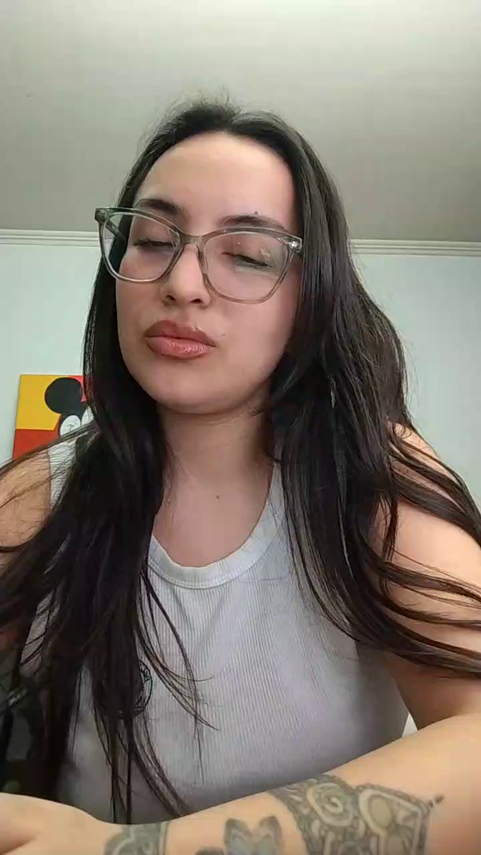 Latinaakita4