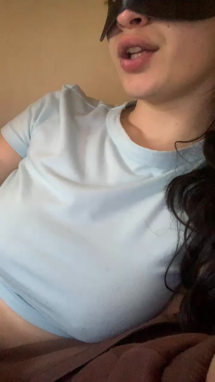 Sexyhotcouple37