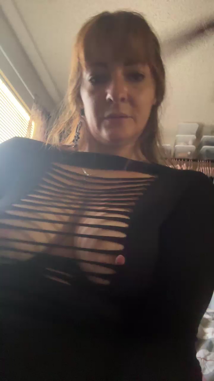 Lustyboots77