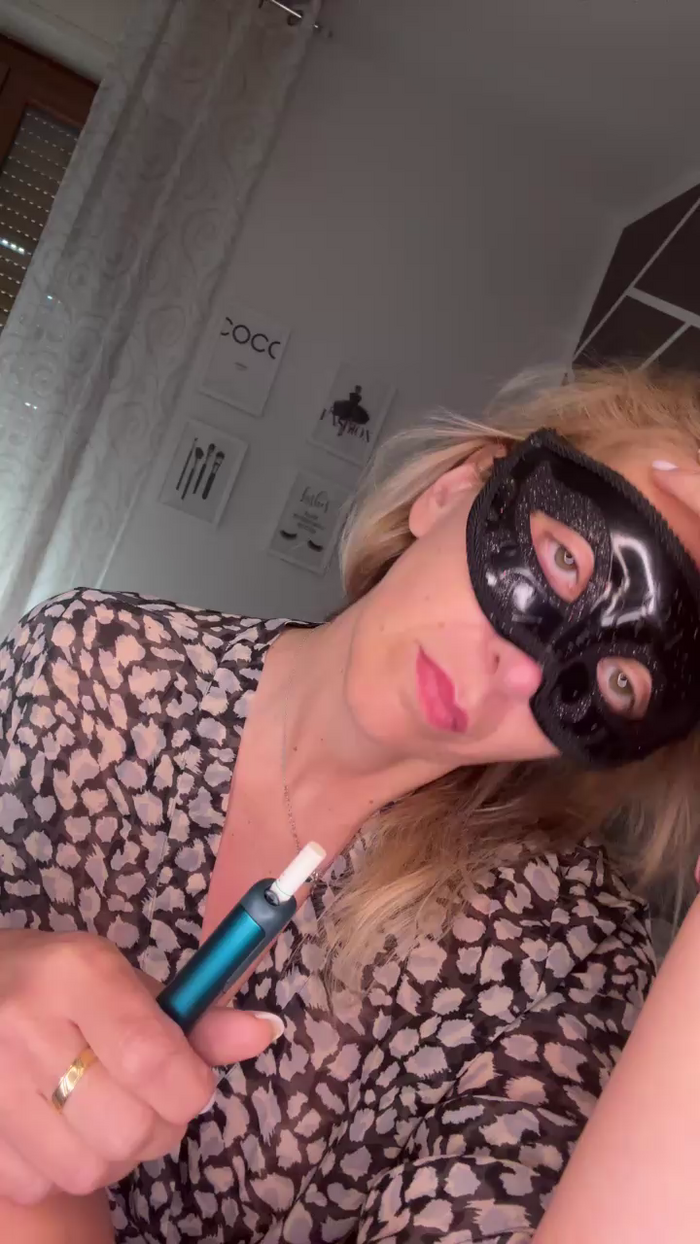 Lavinia_cop