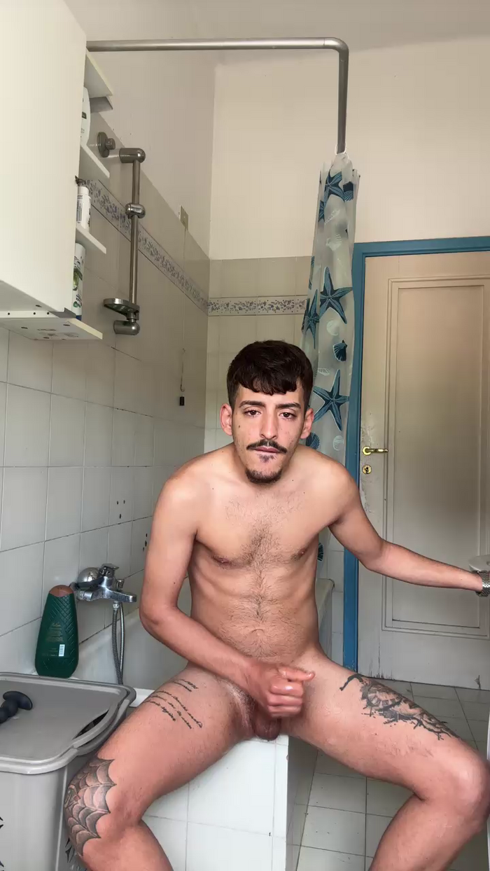 monir_hot