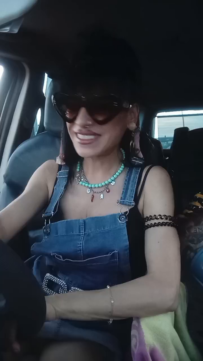 lellamonellahot