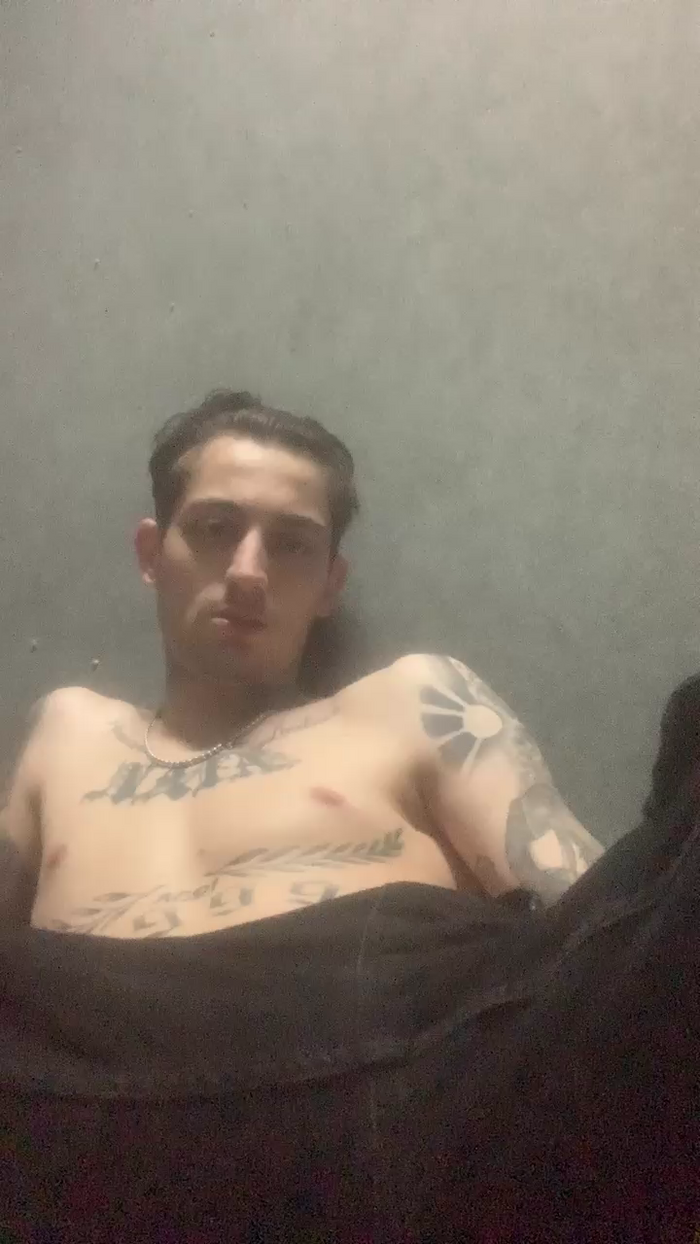 Tattooboy_19