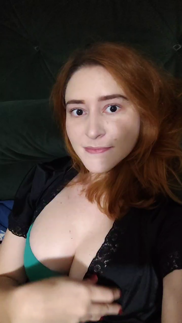 Queenaureatrix