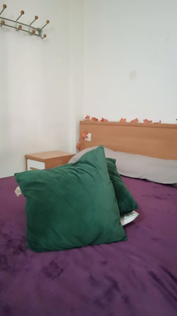 FoxySpanks