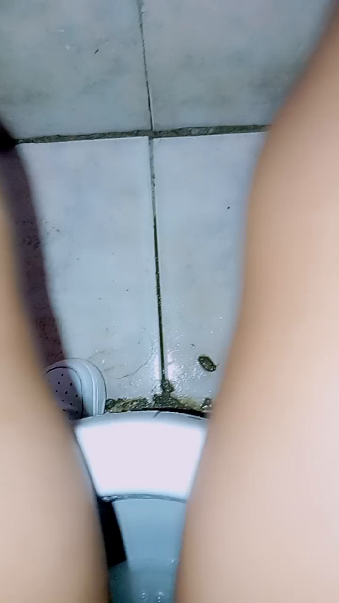 Girl_hotpee