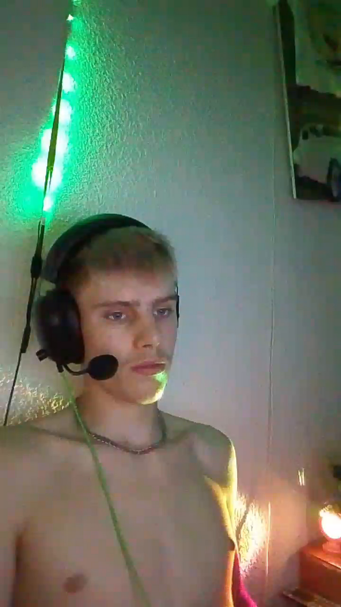 BoyBlondSweet