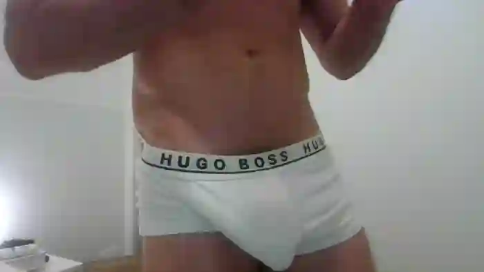 2025/06/06/cam4-matteozin-15-02-07