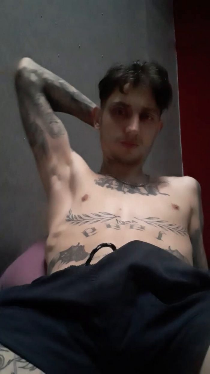 Tattooboy_19