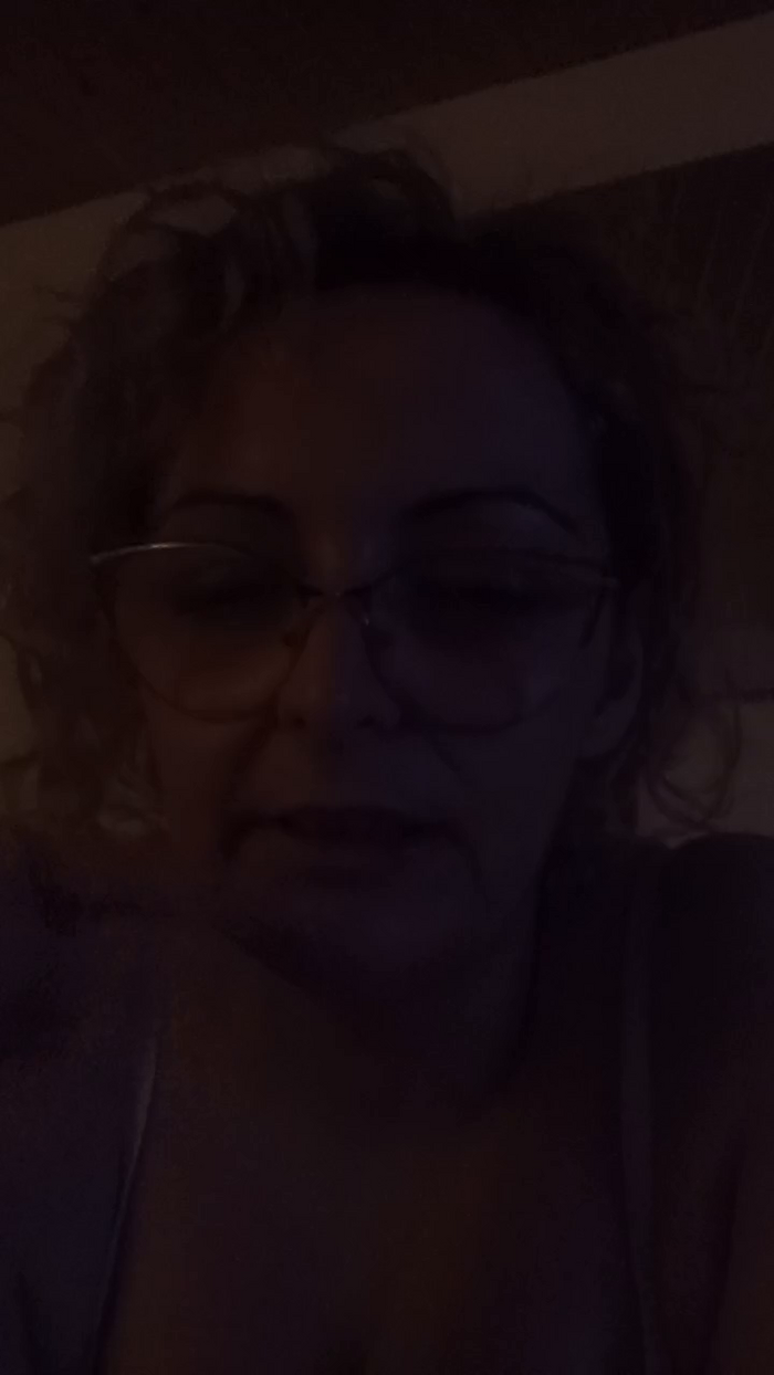 gloww873