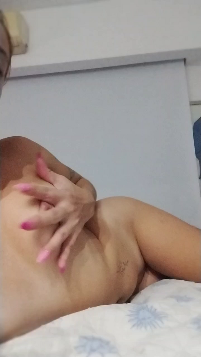 playwithniky